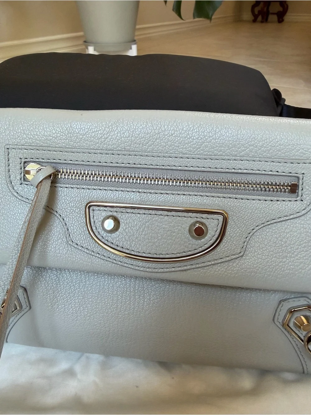 Balenciaga Metal Edge City Envelope Clutch in Gris Perle